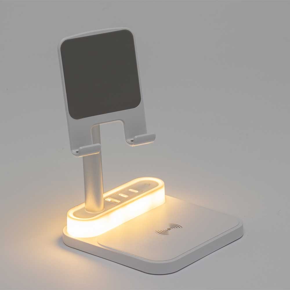 Estação de Carregamento com Suporte e Luminária
